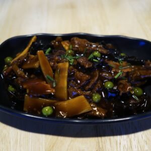 Boeuf aux champignons noirs